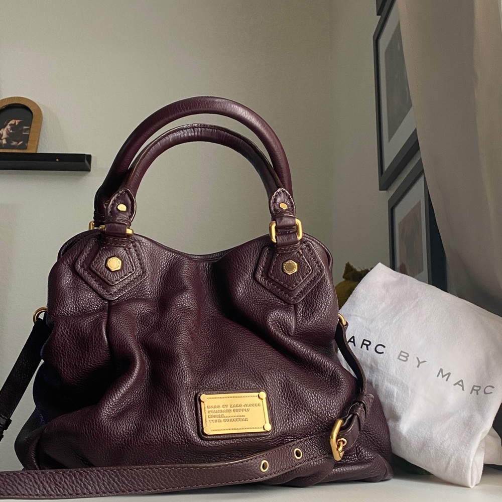 Marc by Marc Jacobs Burgundy/Eggplant Leather Handbag